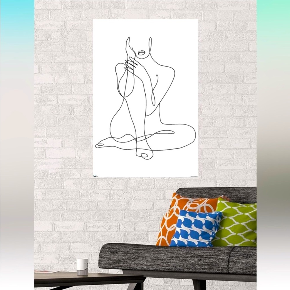 Poster Minimalist 22.375” x 34” Continuous Line Drawing Women New